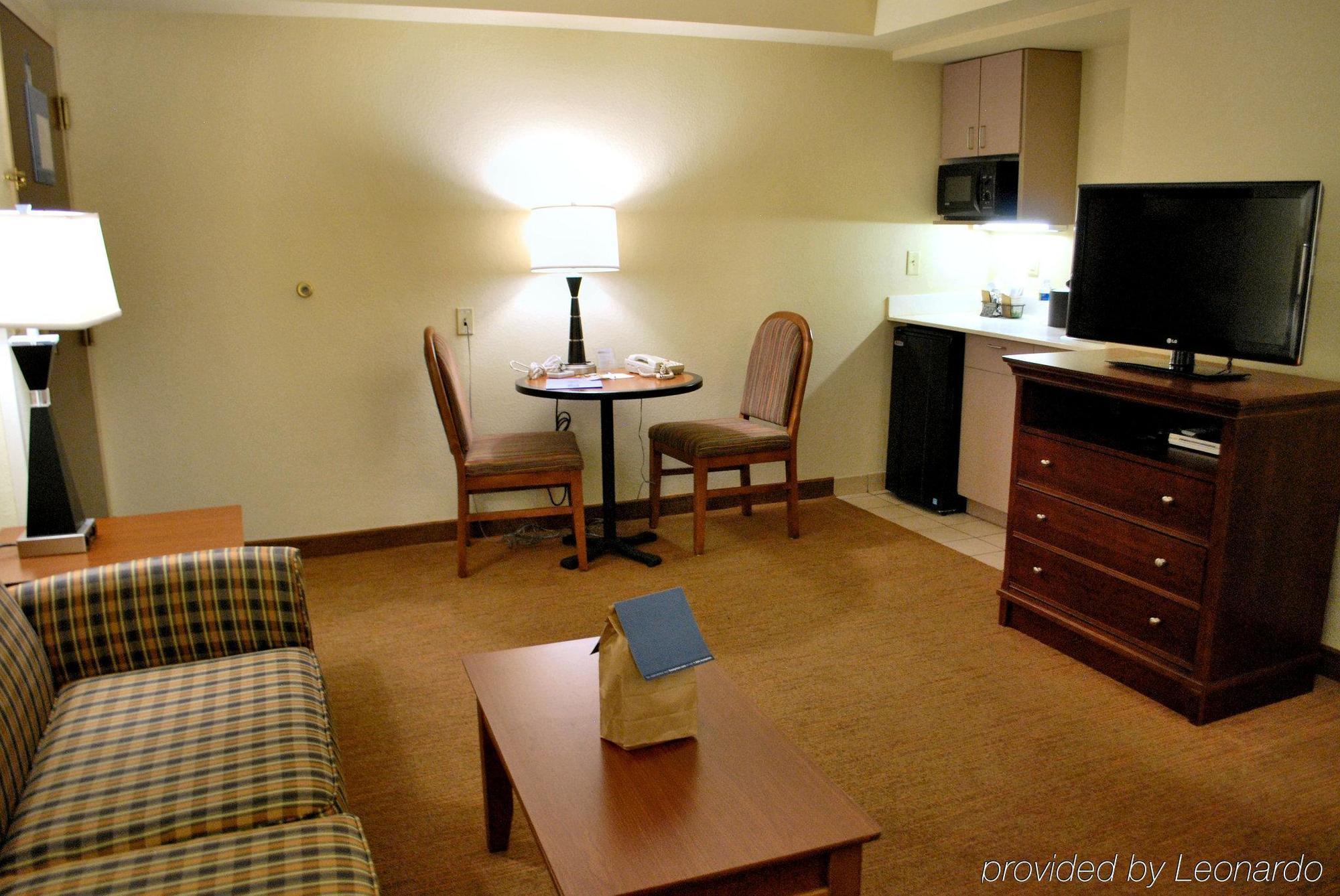 Hampton Inn Raleigh-Capital Boulevard North Zimmer foto