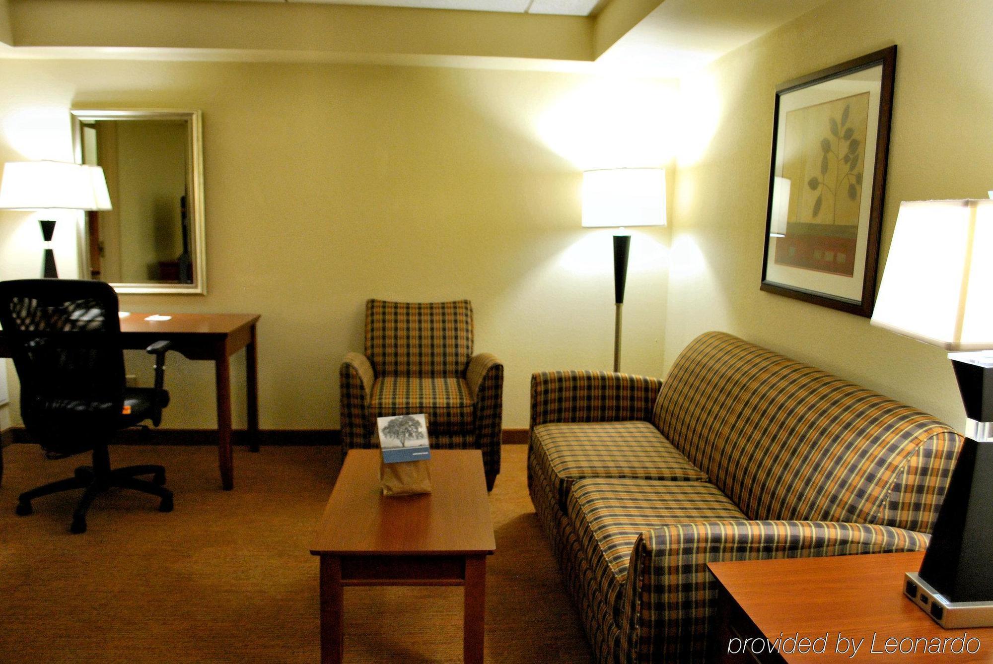 Hampton Inn Raleigh-Capital Boulevard North Zimmer foto
