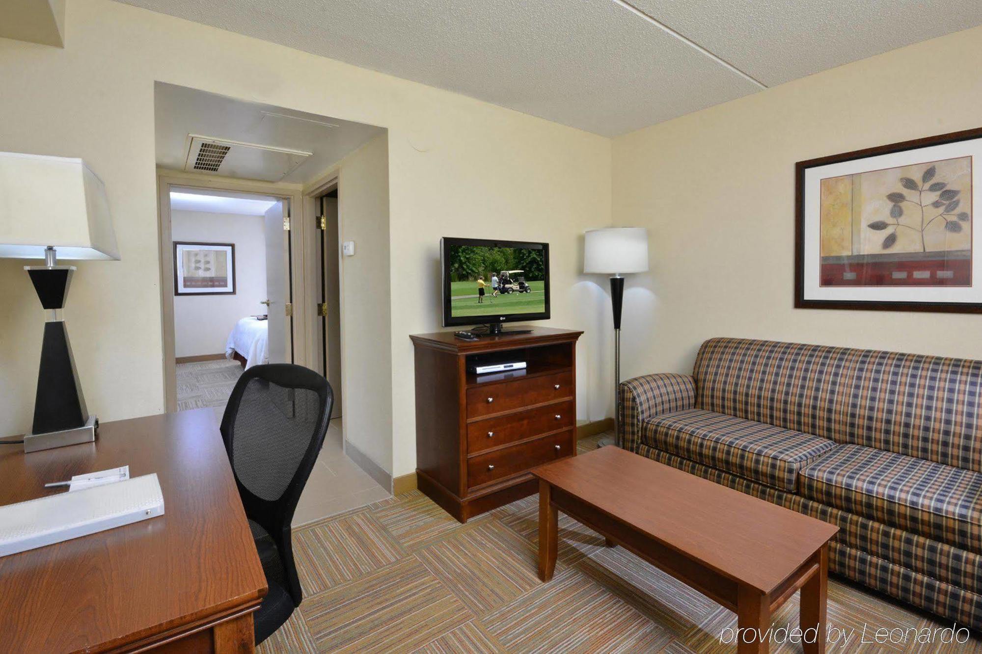 Hampton Inn Raleigh-Capital Boulevard North Exterior foto